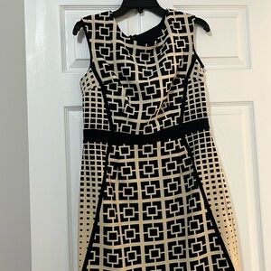 Women’s dress, casual or dress